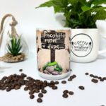 Kubek pocałuj mnie w dupę z kurakiem na prezent