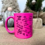 Chamski kubek neonowo różowy