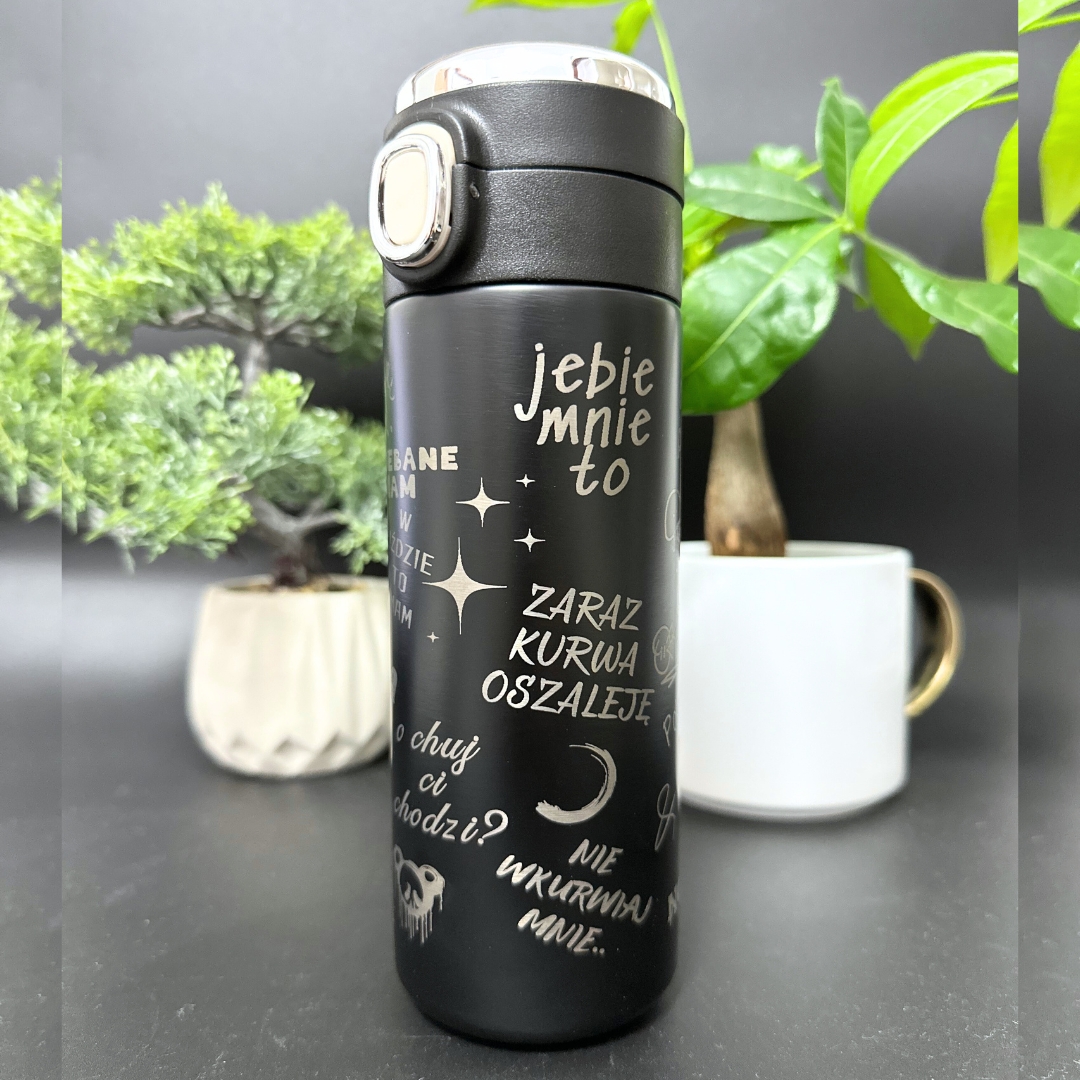 Kubek termiczny moje zaklęcia z grawerem