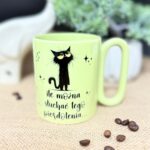 Kubek ile można słuchać tego pierdolenia... owal miętowy