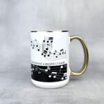 Kubek chujowe nuty złoty