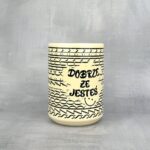 Kubek dobrze że jesteś szkoda że chujem szlaczki pastelowy żółty