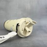 Kubek termiczny kremowy ze słomką