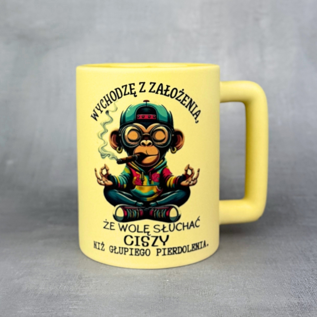 Kubek wolę słuchac ciszy Leo 450 ml żółty